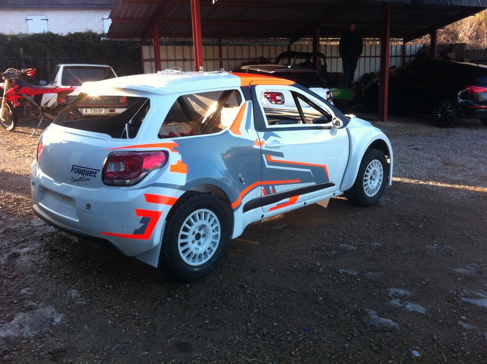 Image attach&eacute;e