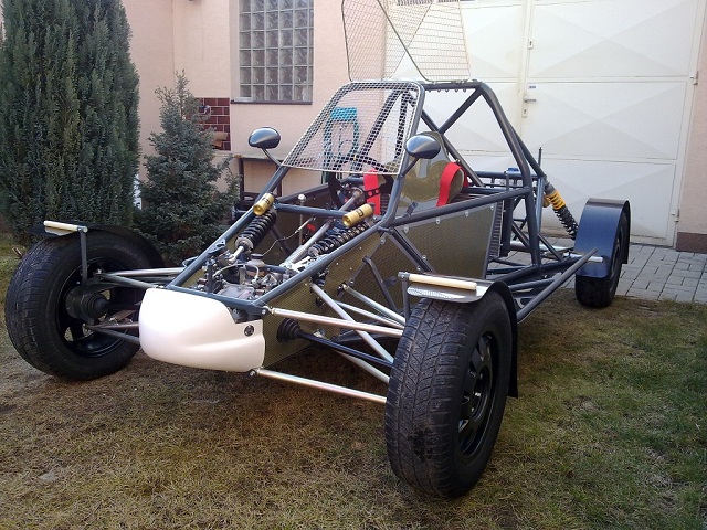 Image attach&eacute;e