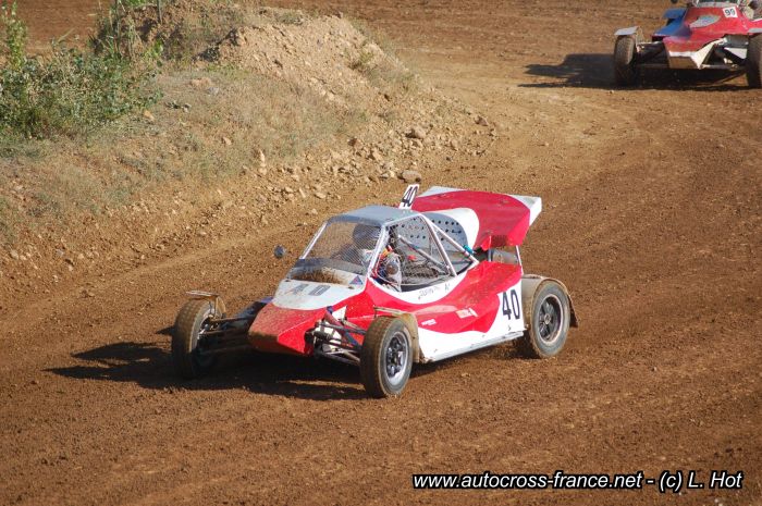 Kliko për të parë imezhin me permasa të plota