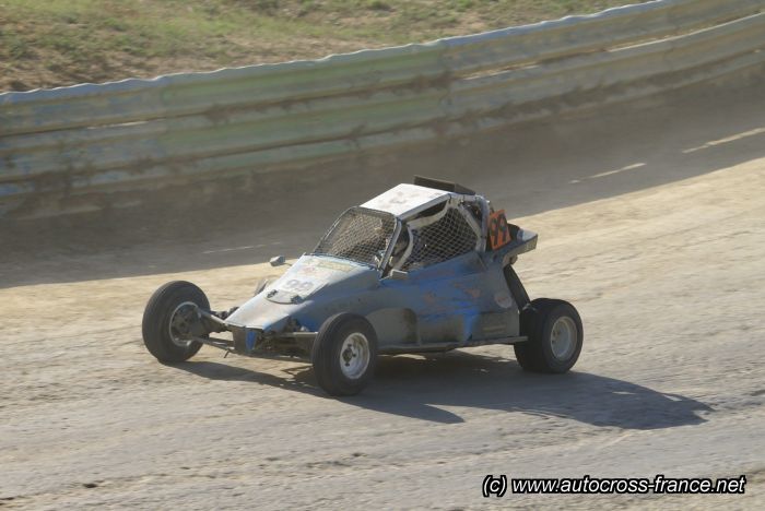 Kliko për të parë imezhin me permasa të plota