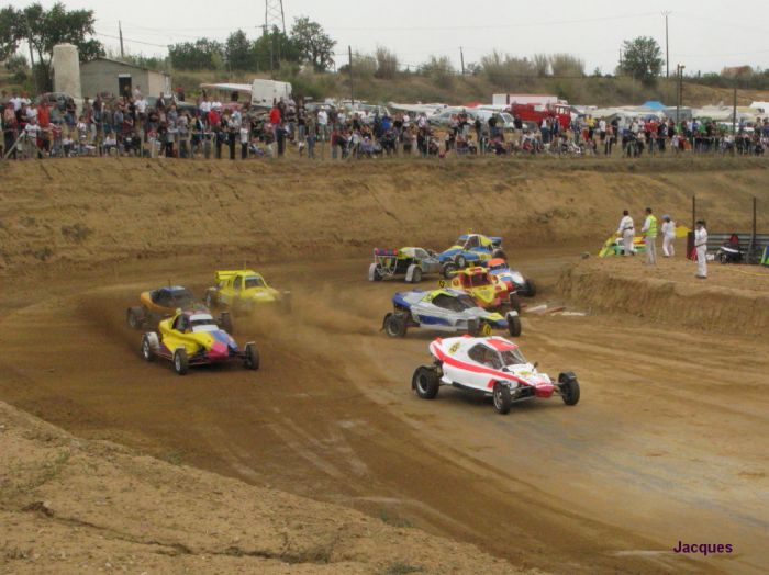 Hemen sakatu irudia tamaina osoan ikusteko