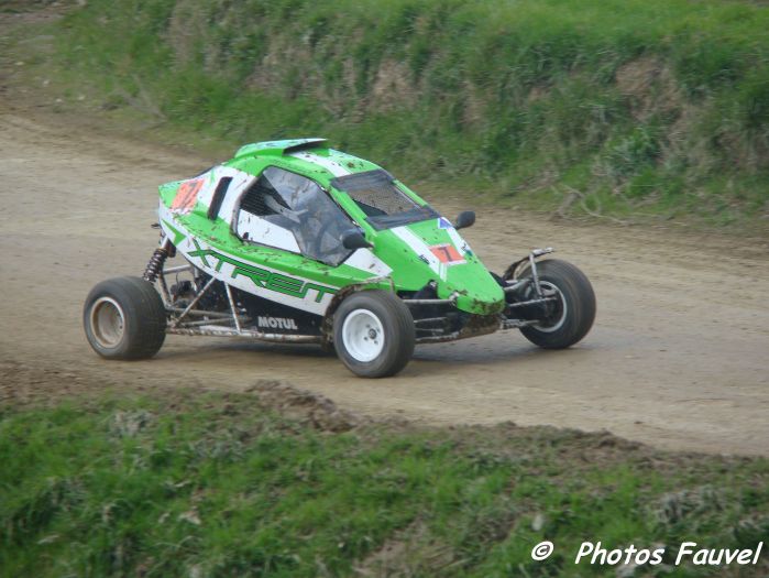 לחץ לתצוגת גודל מלא