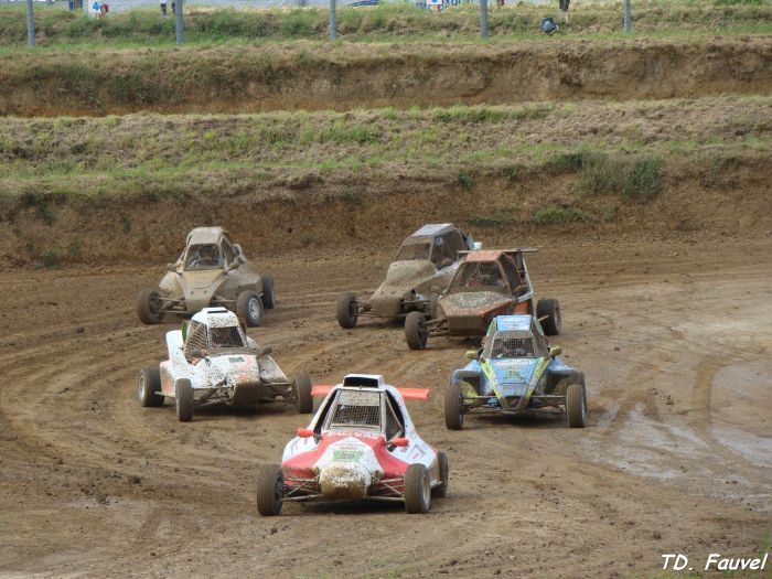 Kliko për të parë imezhin me permasa të plota