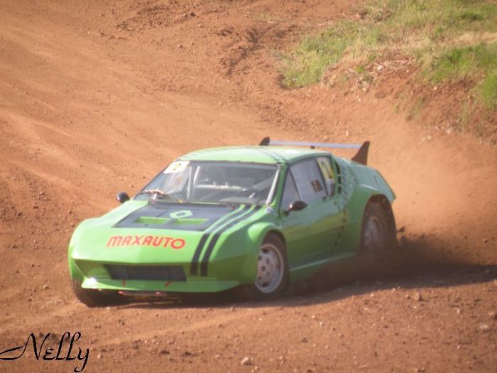 Kliko për të parë imezhin me permasa të plota