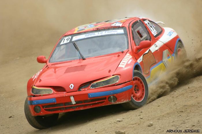 Klik untuk melihat ukuran besar