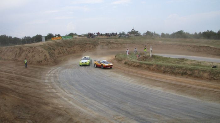 Hemen sakatu irudia tamaina osoan ikusteko